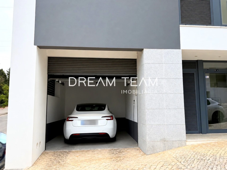 Apartamento T2 para Venda em Santo António dos Cavaleiros e Frielas Foto 18