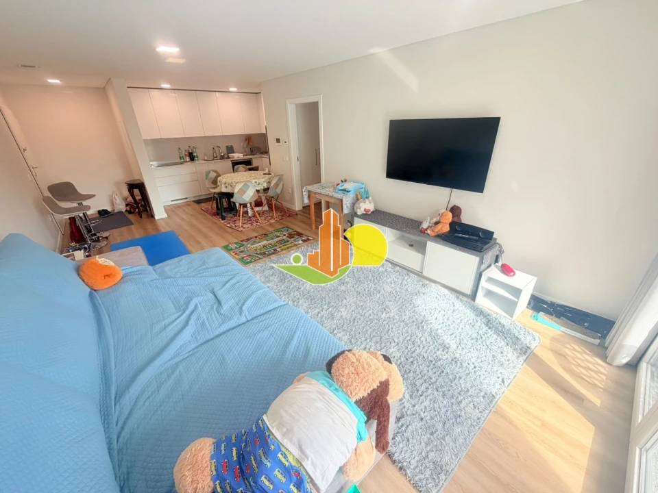 Apartamento T2 para Arrendamento em Tavarede Foto 2