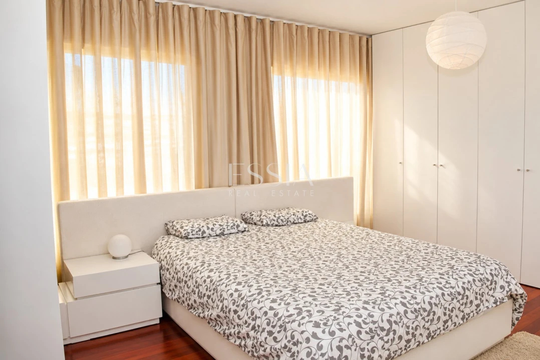 Apartamento T3 para Venda em Ramalde Foto 6
