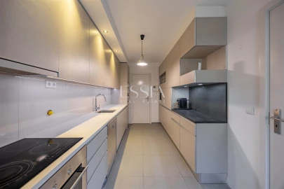 Apartamento T3 para Venda em Ramalde