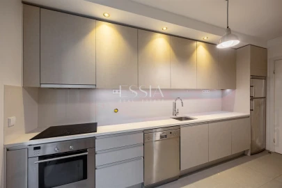 Apartamento T3 para Venda em Ramalde