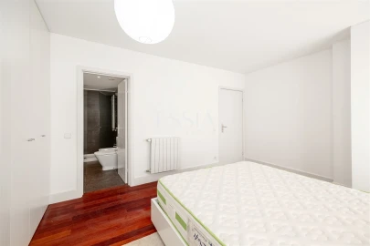 Apartamento T3 para Venda em Ramalde