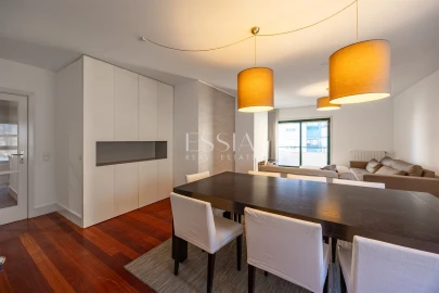 Apartamento T3 para Venda em Ramalde