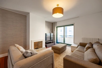 Apartamento T3 para Venda em Ramalde