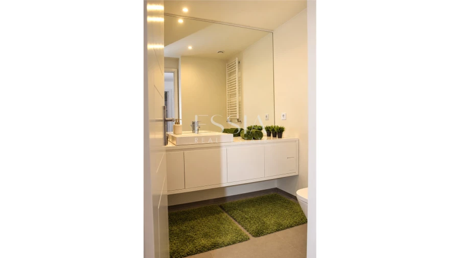Apartamento T3 para Venda em Ramalde Foto 12