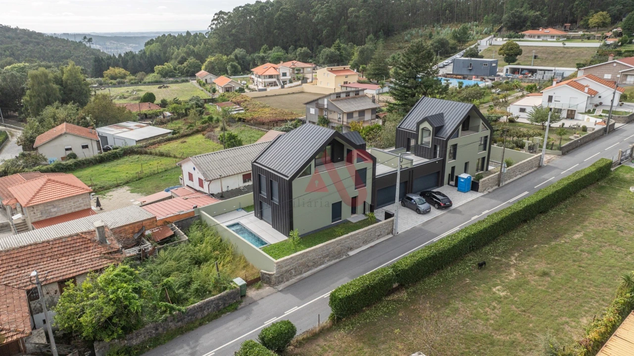 Moradia T3 para Venda em Monte Córdova Foto 32