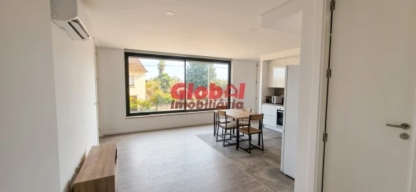 Apartamento T2 para Venda em Repeses e São Salvador