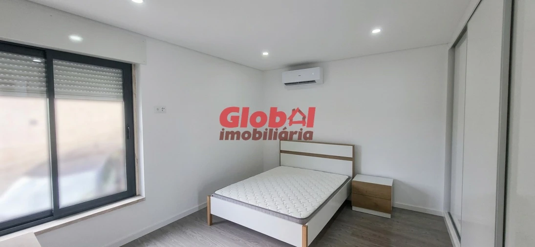 Apartamento T2 para Venda em Repeses e São Salvador Foto 5