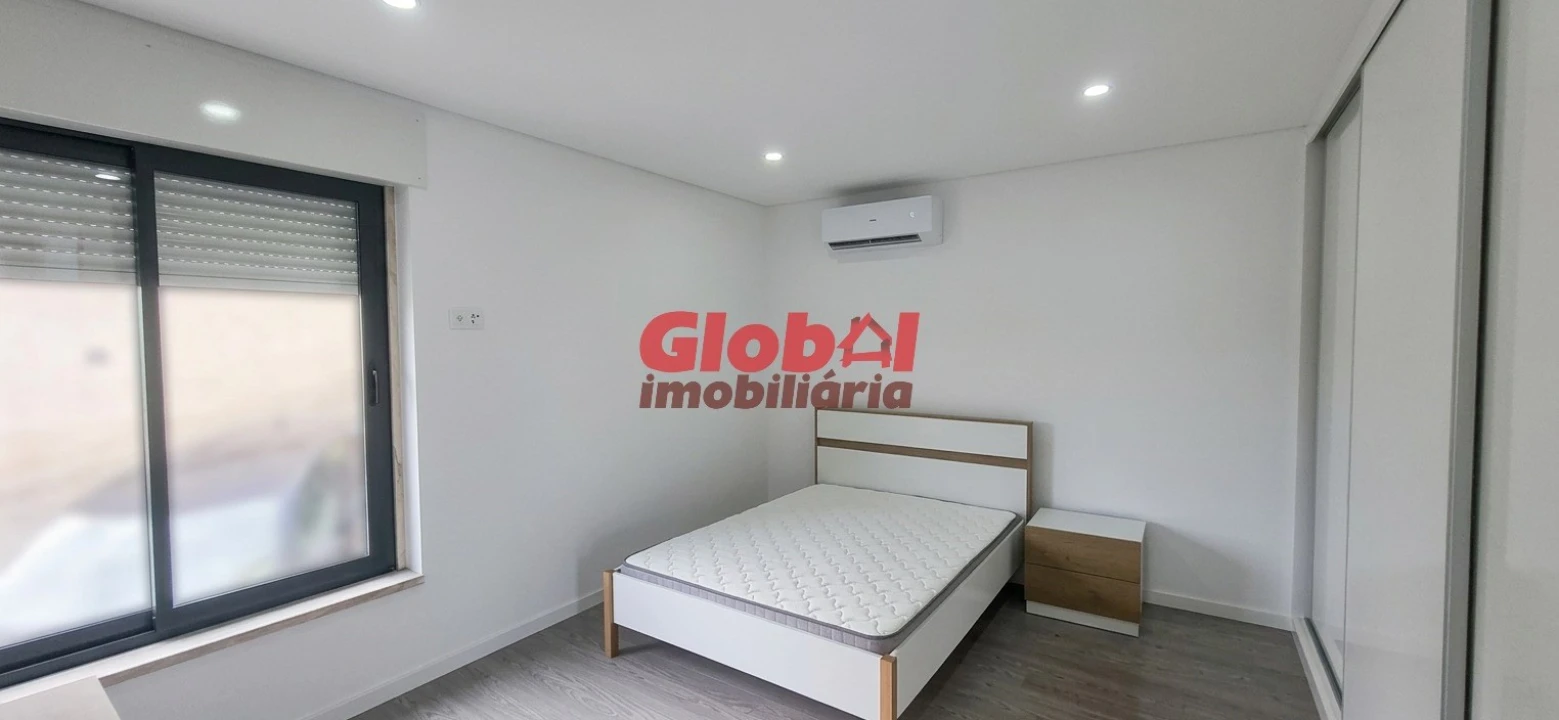 Apartamento T2 para Venda em Repeses e São Salvador Foto 5