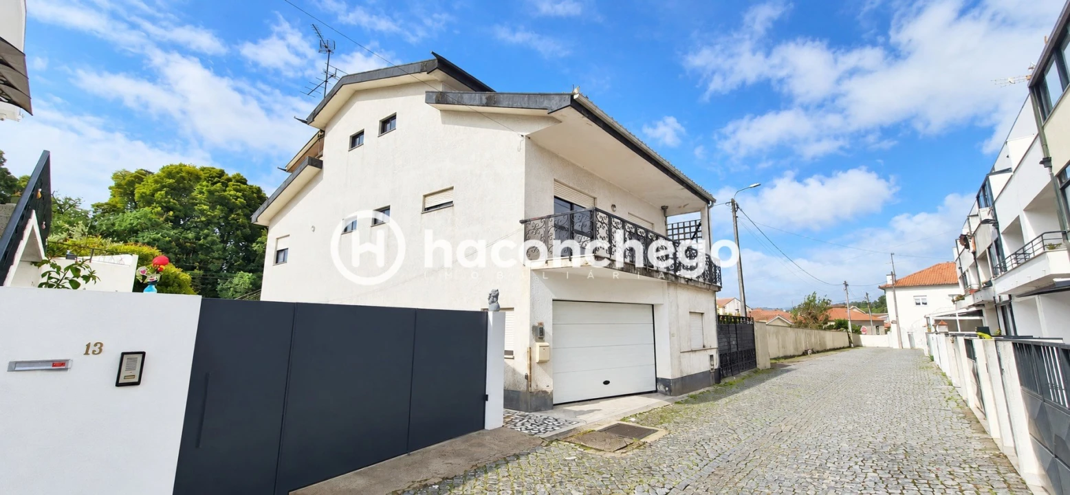 Moradia T5 para Venda em Arcozelo Foto 2