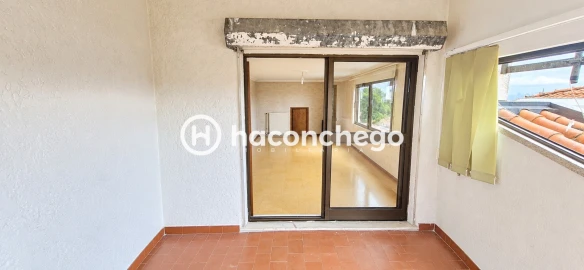 Moradia T5 para Venda em Arcozelo