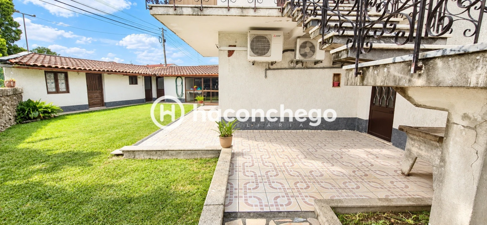 Moradia T5 para Venda em Arcozelo Foto 12