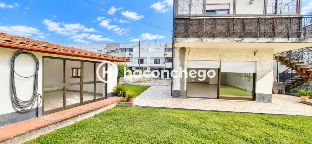 Moradia T5 para Venda em Arcozelo Foto 7