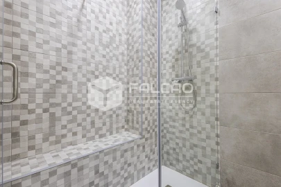 Apartamento T2 para Arrendamento em Marvila, Ribeira Santarém, São Salvador, São Nicolau