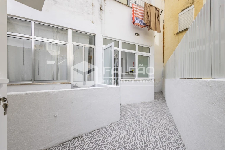 Apartamento T2 para Arrendamento em Marvila, Ribeira Santarém, São Salvador, São Nicolau Foto 27