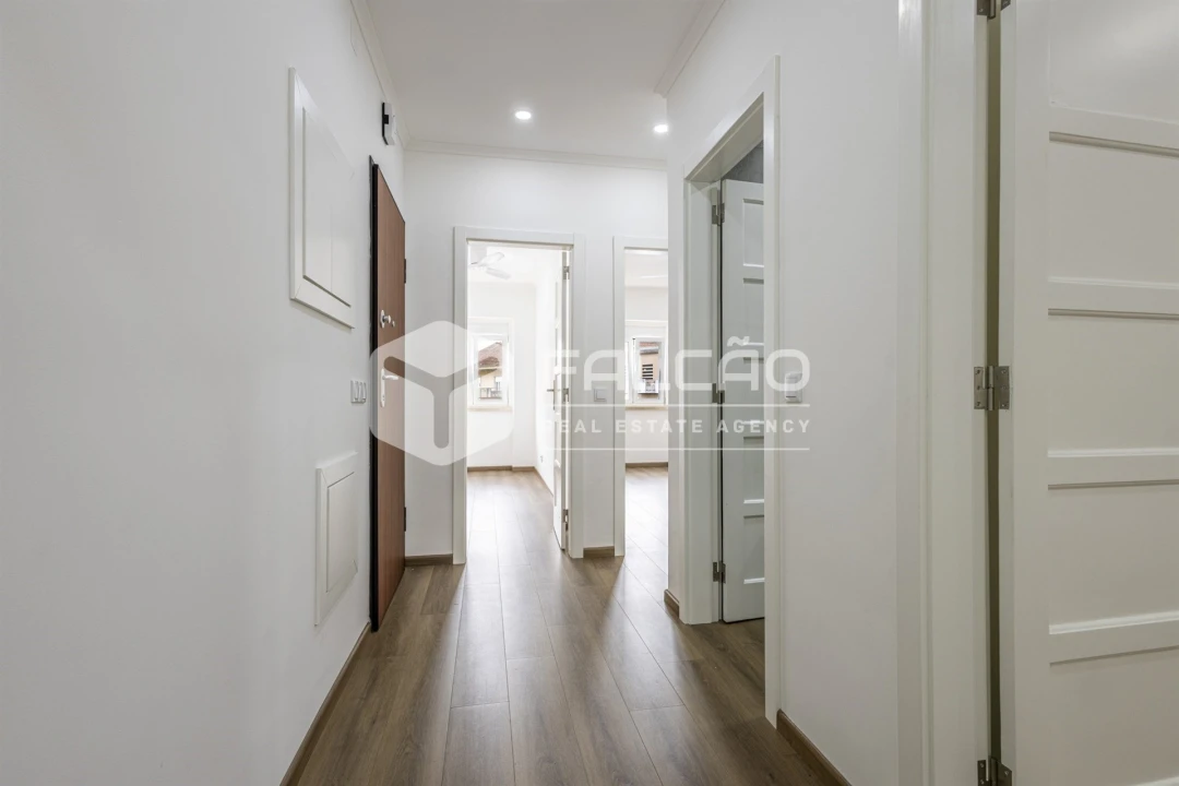 Apartamento T2 para Arrendamento em Marvila, Ribeira Santarém, São Salvador, São Nicolau Foto 2