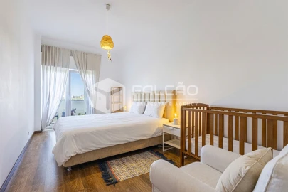 Apartamento T3 para Venda em Marvila, Ribeira Santarém, São Salvador, São Nicolau