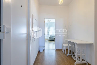 Apartamento T3 para Venda em Marvila, Ribeira Santarém, São Salvador, São Nicolau