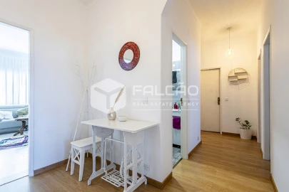 Apartamento T3 para Venda em Marvila, Ribeira Santarém, São Salvador, São Nicolau