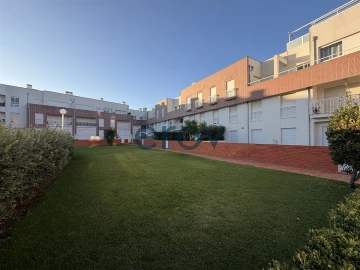 Apartamento T2 para Arrendamento em Apúlia e Fão