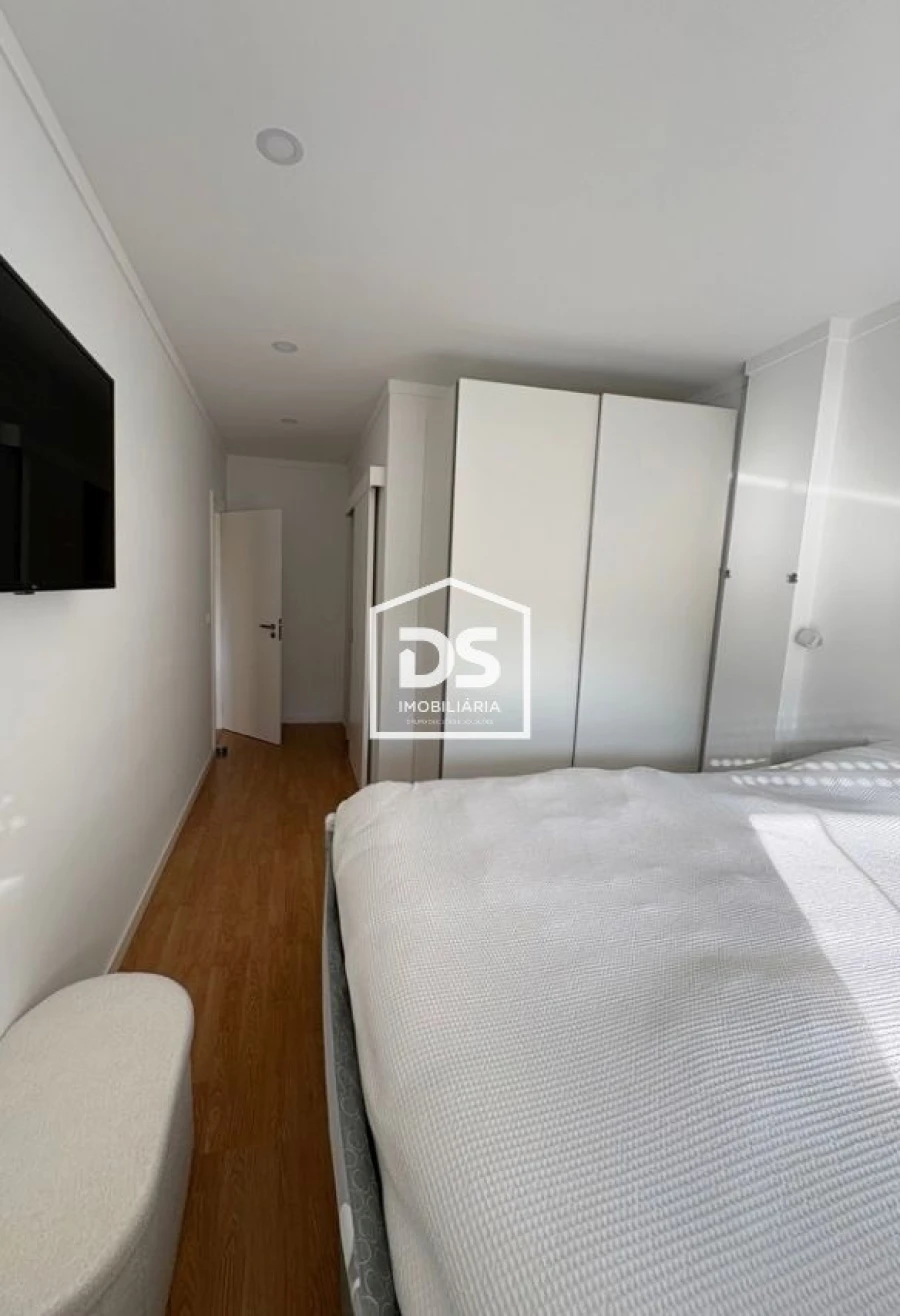 Apartamento T2 para Venda em Paços de Ferreira Foto 5