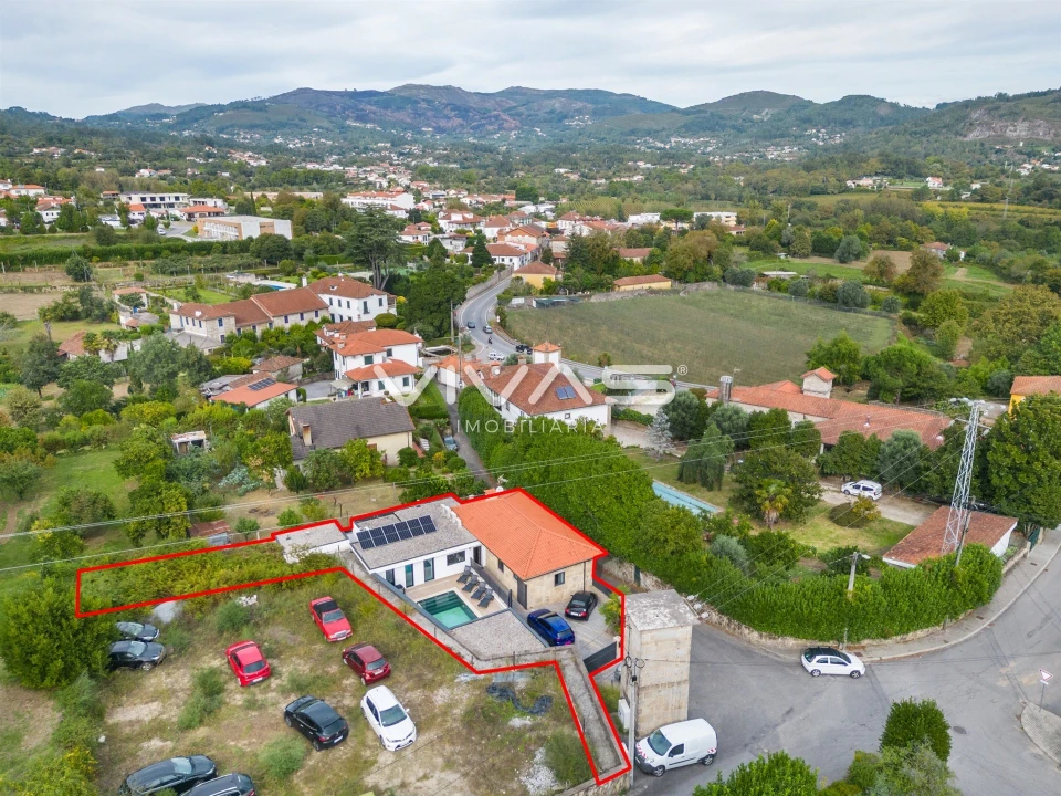 Moradia T4 para Venda em Pico de Regalados, Gondiães e Mós Foto 39