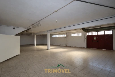 Armazém para Venda em São Roque