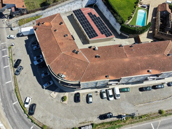 Negócio para Venda em Souselo Foto 9