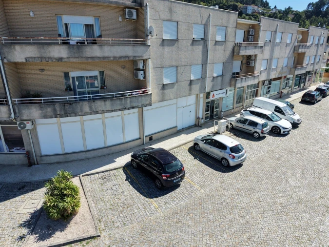 Negócio para Venda em Souselo Foto 7