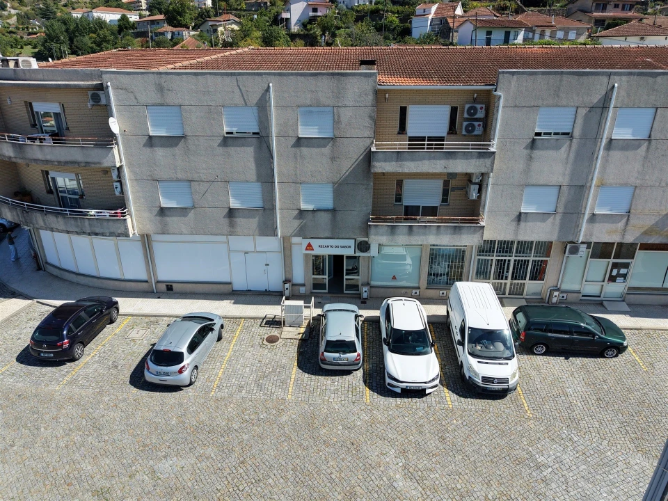 Negócio para Venda em Souselo Foto 5