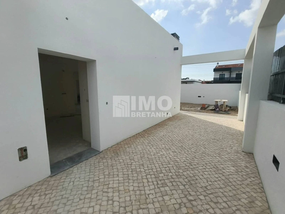 Moradia T3 para Venda em Fernao Ferro Foto 32