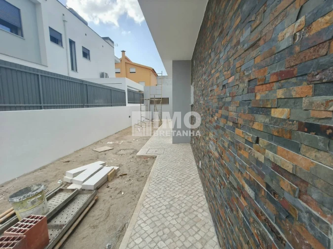 Moradia T3 para Venda em Fernao Ferro Foto 5