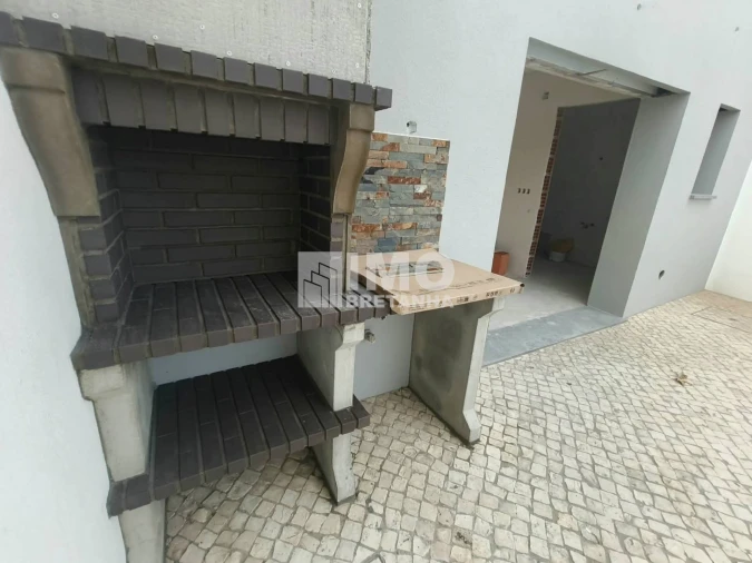 Moradia T3 para Venda em Fernao Ferro Foto 28