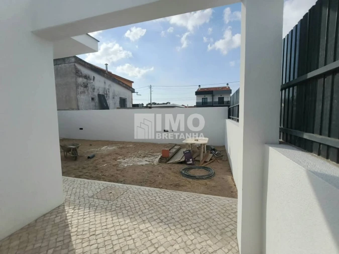 Moradia T3 para Venda em Fernao Ferro Foto 31