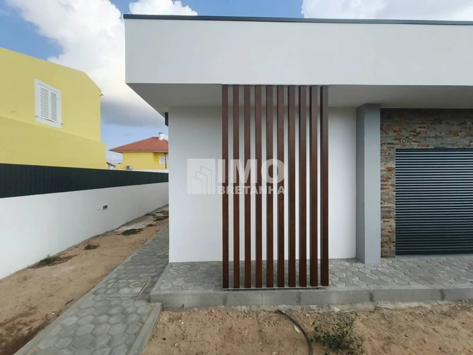 Moradia T3 para Venda em Fernao Ferro Foto 6