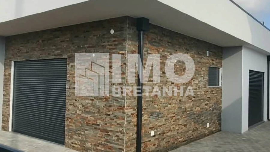 Moradia T3 para Venda em Fernao Ferro