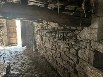 Moradia T3 para Venda em Castro Laboreiro e Lamas de Mouro