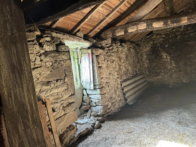 Moradia T3 para Venda em Castro Laboreiro e Lamas de Mouro Foto 6