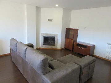 Apartamento T2 para Arrendamento em São Vicente (Braga)