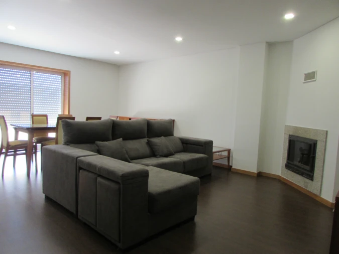 Apartamento T2 para Arrendamento em São Vicente (Braga) Foto 5