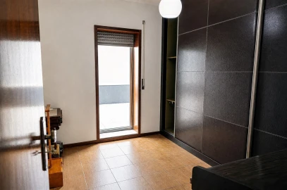 Moradia T3 para Venda em Sobrosa