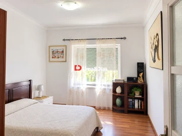 Apartamento T1 para Venda em Oliveira do Douro