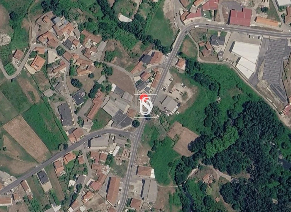 Moradia T4 para Venda em Lordelo Foto 9