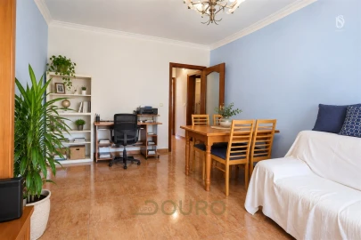 Apartamento T4 para Venda em Coronado (São Romão e São Mamede)
