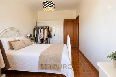 Apartamento T4 para Venda em Coronado (São Romão e São Mamede)