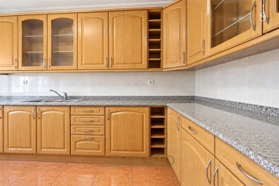 Apartamento T4 para Venda em Coronado (São Romão e São Mamede)