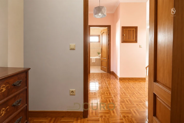 Apartamento T4 para Venda em Coronado (São Romão e São Mamede) Foto 18