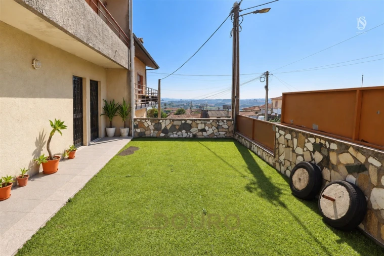 Apartamento T4 para Venda em Coronado (São Romão e São Mamede) Foto 30