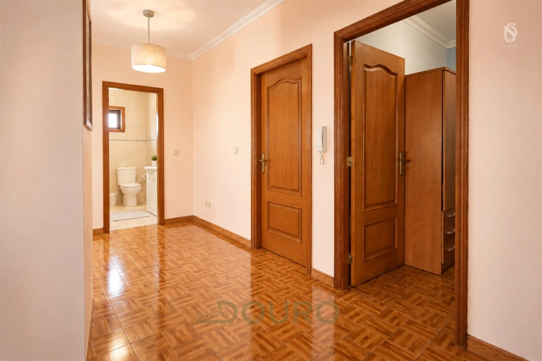 Apartamento T4 para Venda em Coronado (São Romão e São Mamede) Foto 17
