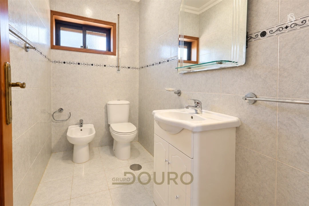 Apartamento T4 para Venda em Coronado (São Romão e São Mamede) Foto 24